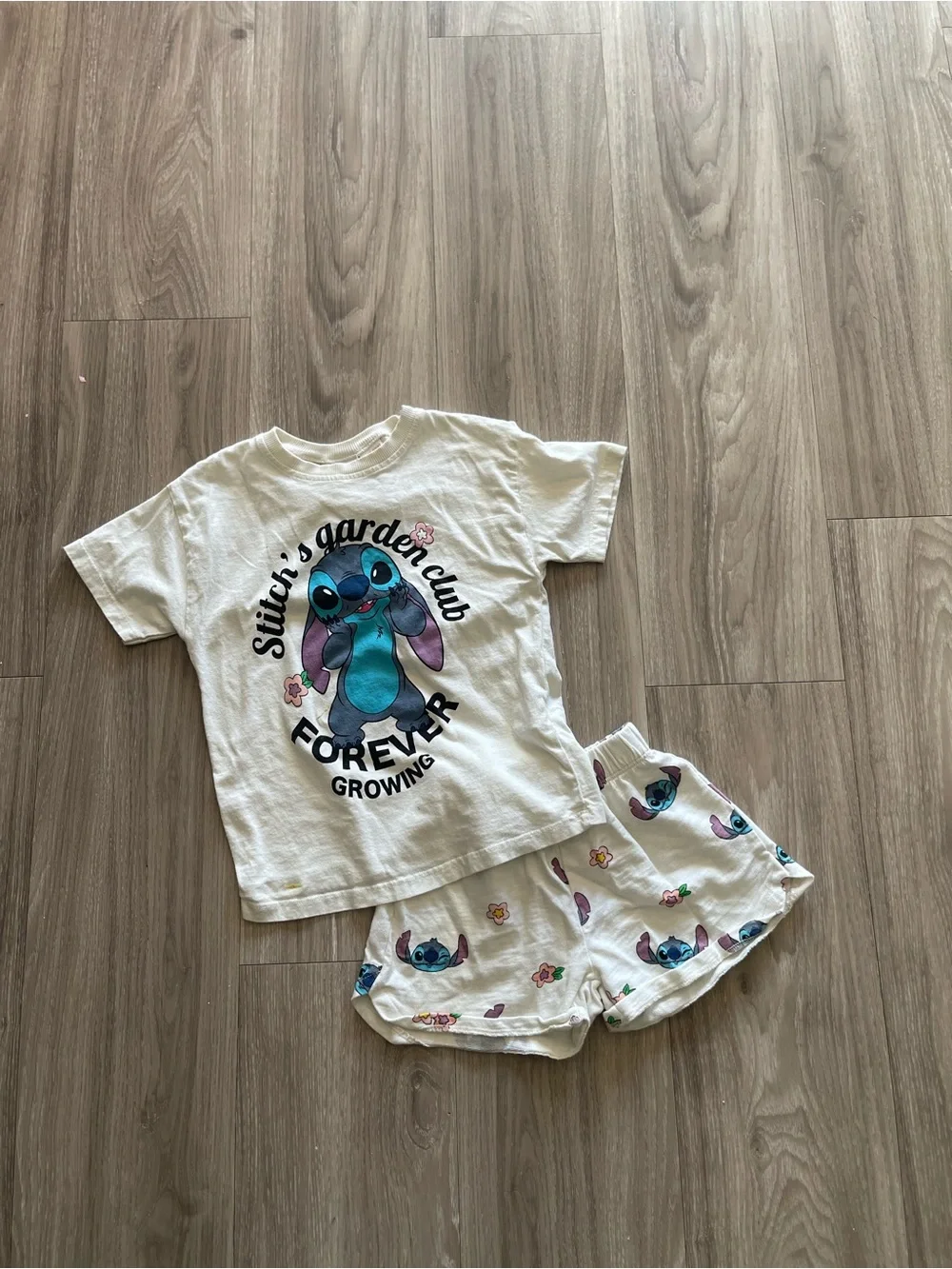 Zara Kids White Tee & Shorts Set with Blue/Purple Stitch Print